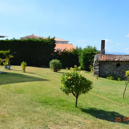 Сasa de vacaciones Preciosa Casa Con Aparcamiento A 1km De La Toja O Grove