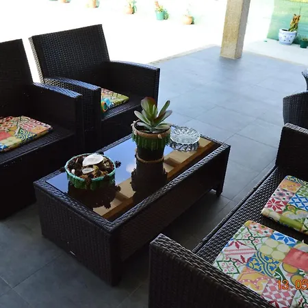 Сasa de vacaciones Preciosa Casa Con Aparcamiento A 1km De La Toja O Grove